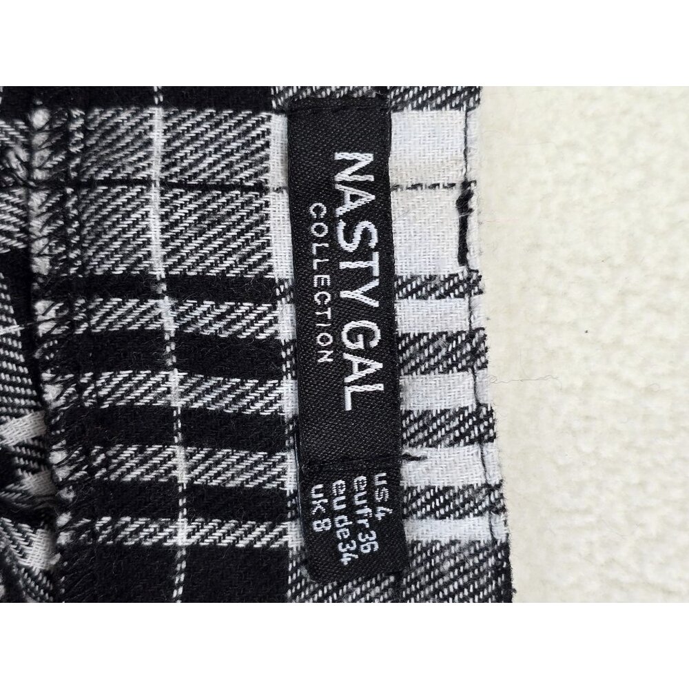 Nasty Gal Wide Leg Plaid Flannel Pants Size 4 Black & White - Picture 3 of 6